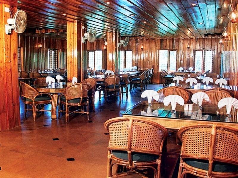 Готель Woods N Spice - Thekkady Kumily Екстер'єр фото